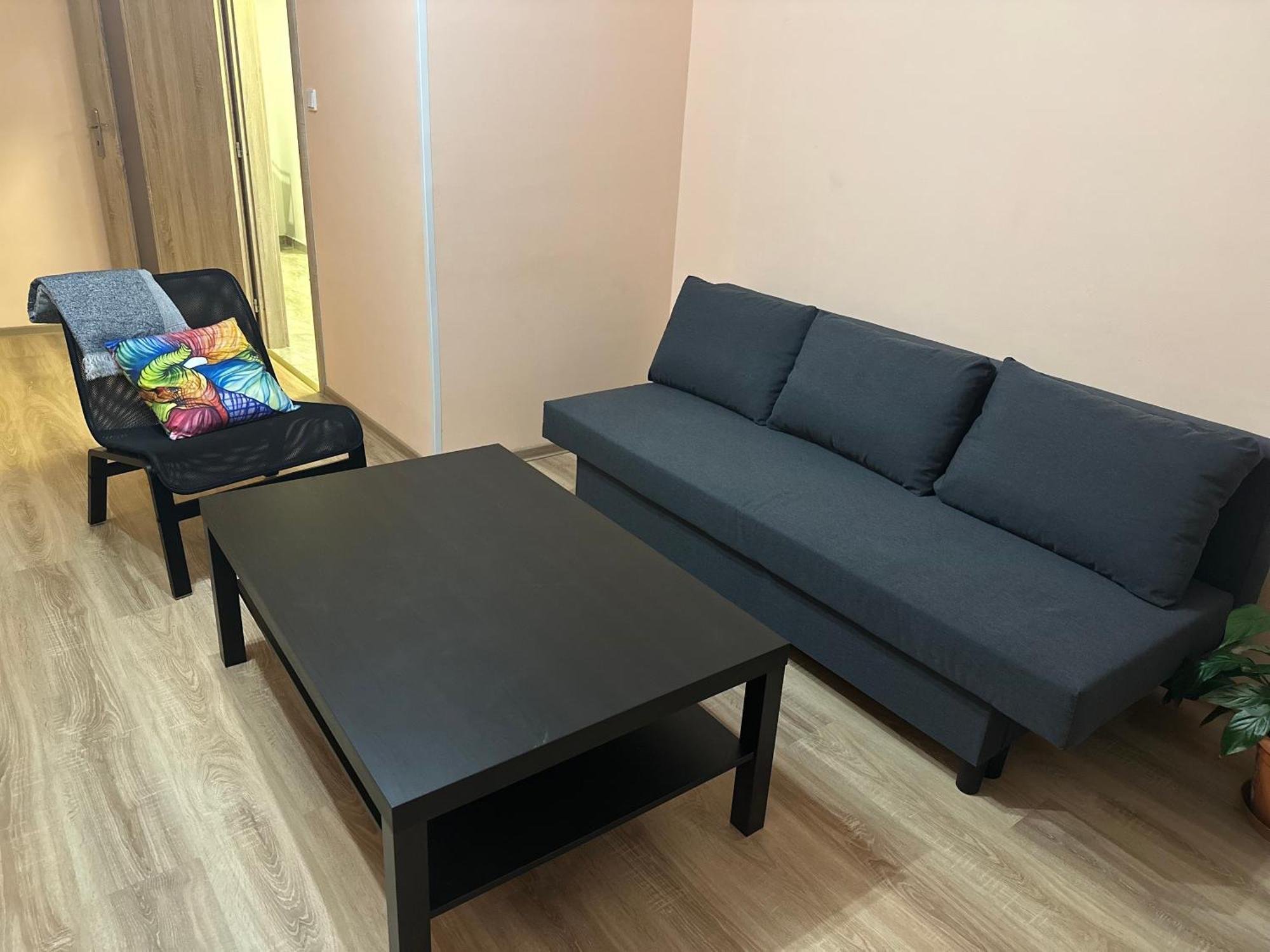 Hoa Stay - Metro Station Pankrac Прага Экстерьер фото